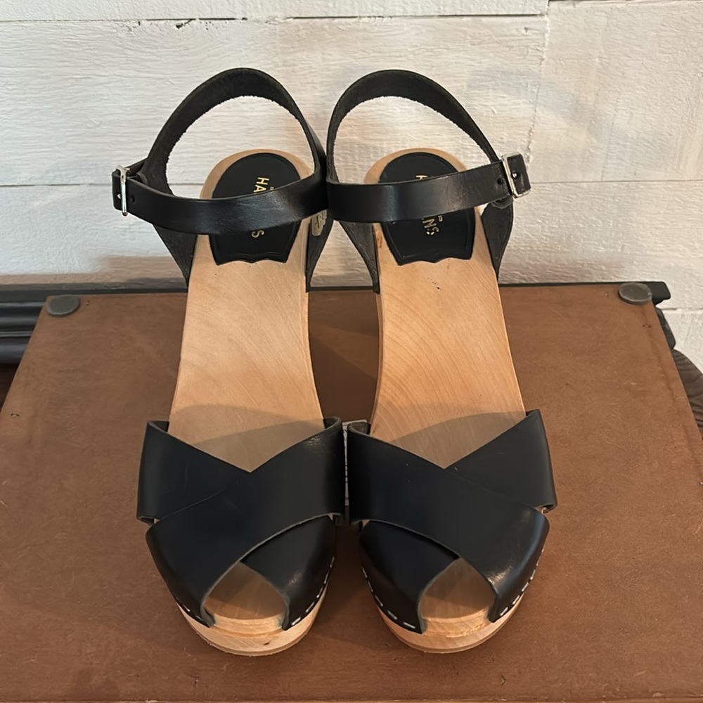 Swedish Hasbeen  Sandals Size 39 (8.5/9) Black Leather Worn Once Like New
